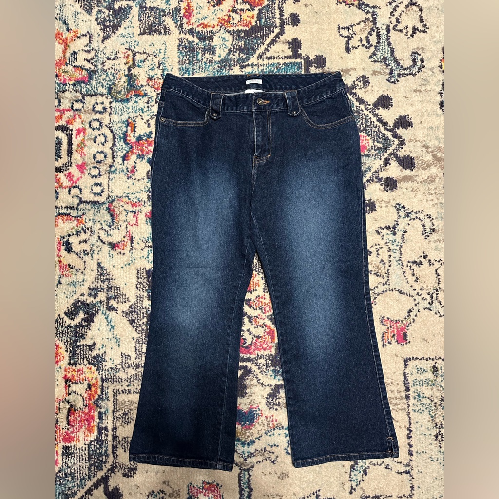 Route Womenâs Jean Capris (12)